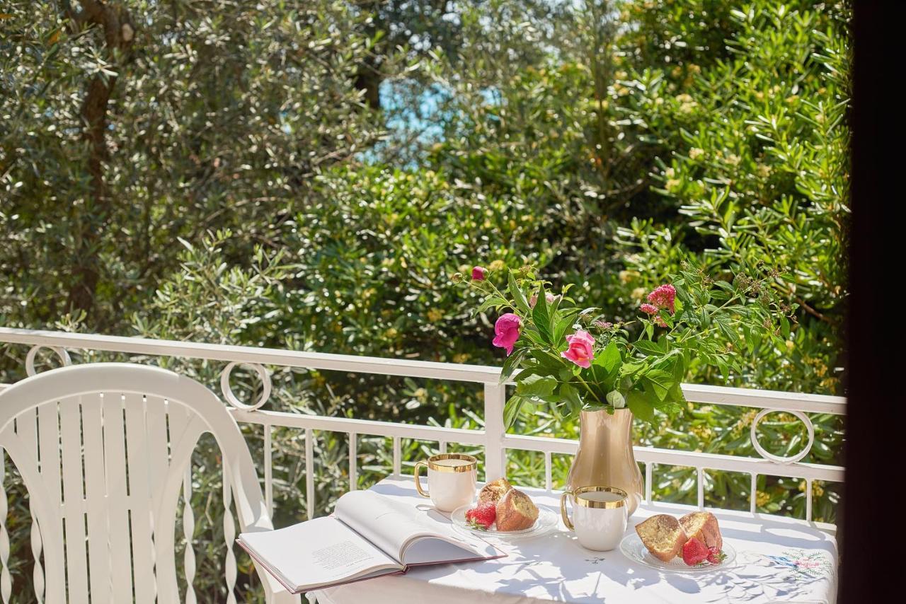 Apartmani Kuća u maslinama Sveti Stefan Bagian luar foto