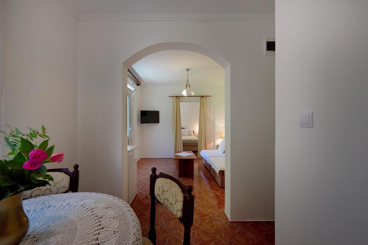 Apartmani Kuća u maslinama Sveti Stefan Bagian luar foto