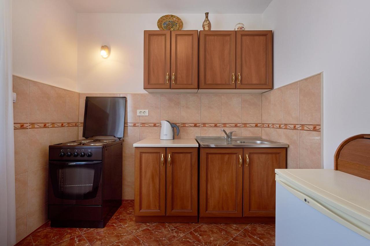 Apartmani Kuća u maslinama Sveti Stefan Bagian luar foto